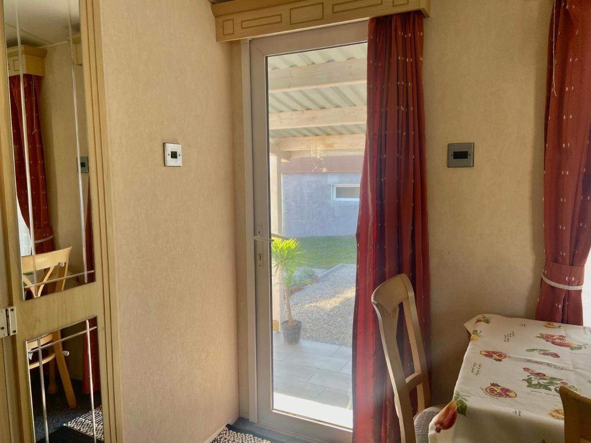 Ferienwohnung Kisvakond Vendeghaz Jeno Exterior foto