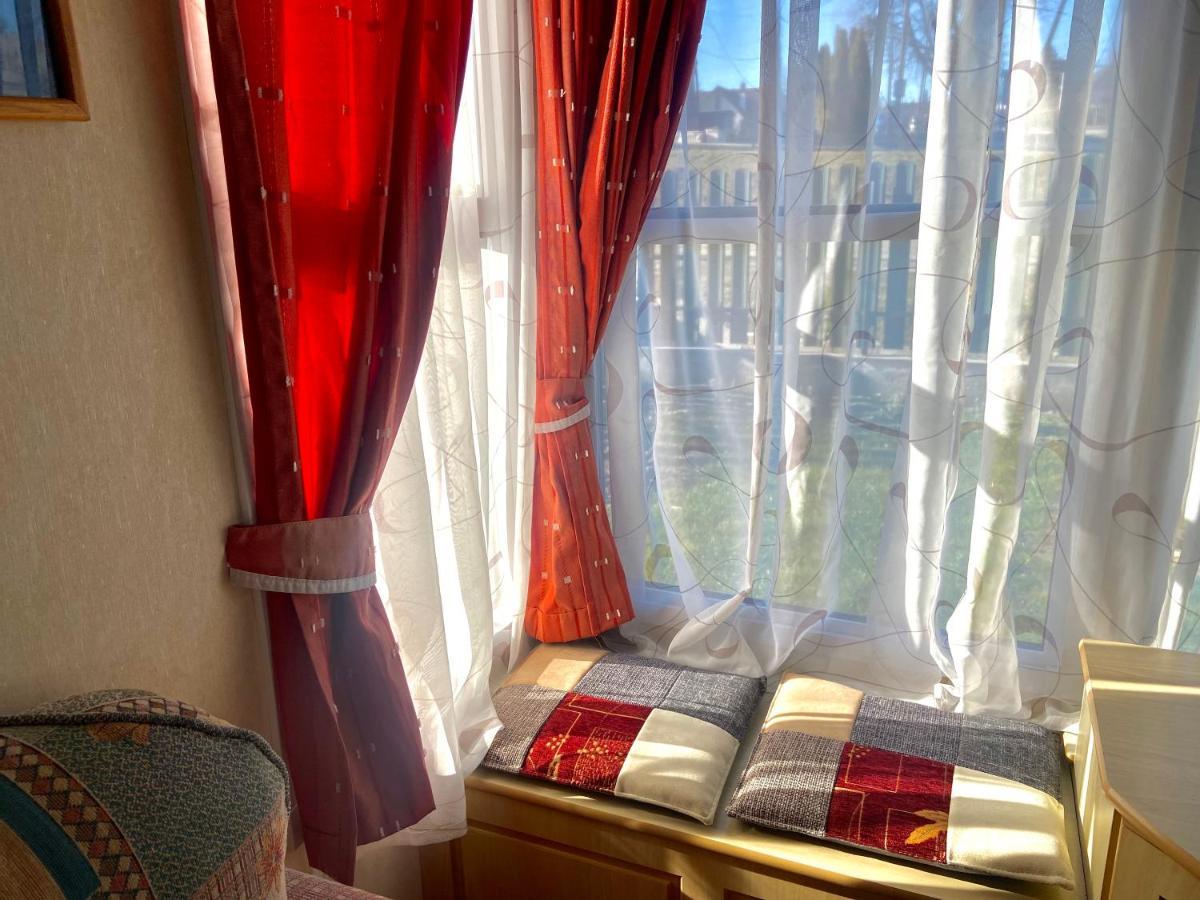 Ferienwohnung Kisvakond Vendeghaz Jeno Exterior foto