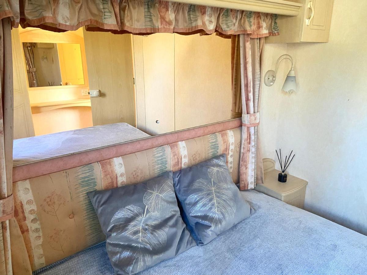 Ferienwohnung Kisvakond Vendeghaz Jeno Exterior foto